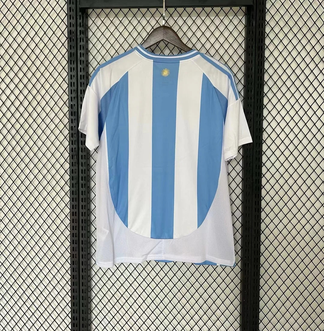 Argentina 24/25 Home Kit